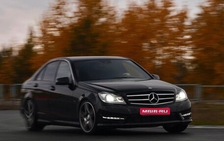 Mercedes-Benz C-Класс, 2013 год, 1 450 000 рублей, 1 фотография