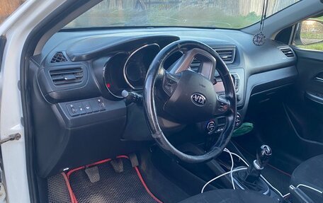 KIA Rio III рестайлинг, 2013 год, 750 000 рублей, 3 фотография