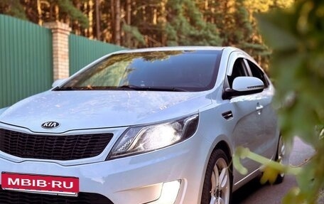KIA Rio III рестайлинг, 2013 год, 750 000 рублей, 4 фотография