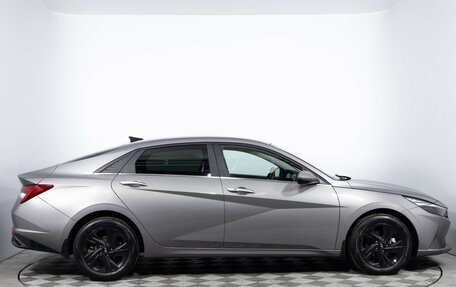 Hyundai Elantra, 2021 год, 2 430 000 рублей, 4 фотография