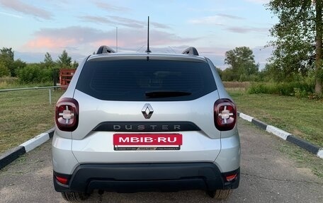 Renault Duster, 2021 год, 1 780 000 рублей, 2 фотография