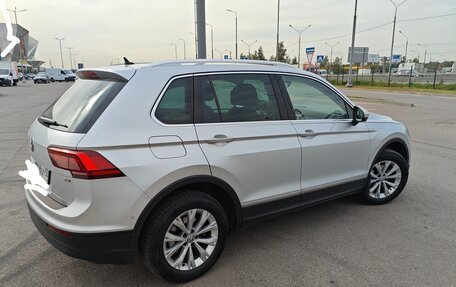 Volkswagen Tiguan II, 2017 год, 1 800 000 рублей, 6 фотография