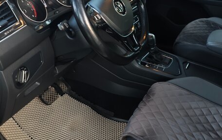 Volkswagen Tiguan II, 2017 год, 1 800 000 рублей, 16 фотография