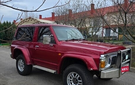 Nissan Patrol, 1992 год, 900 000 рублей, 1 фотография