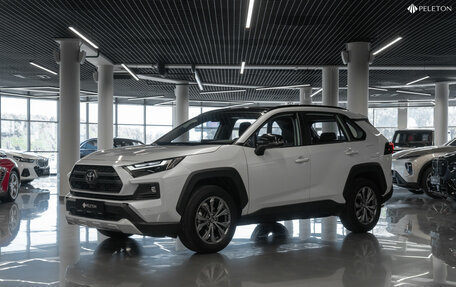 Toyota RAV4, 2024 год, 4 000 000 рублей, 1 фотография