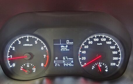 Hyundai Solaris II рестайлинг, 2018 год, 1 095 000 рублей, 10 фотография