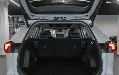 Toyota RAV4, 2024 год, 4 000 000 рублей, 24 фотография