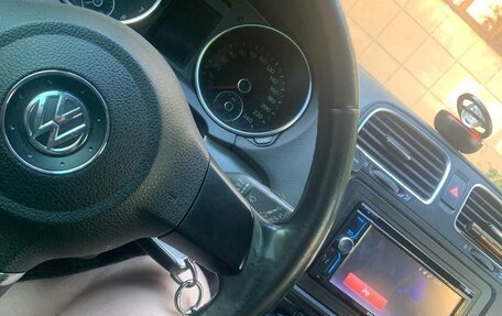 Volkswagen Golf VI, 2009 год, 800 000 рублей, 2 фотография