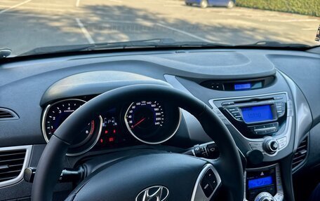 Hyundai Elantra V, 2012 год, 970 000 рублей, 9 фотография