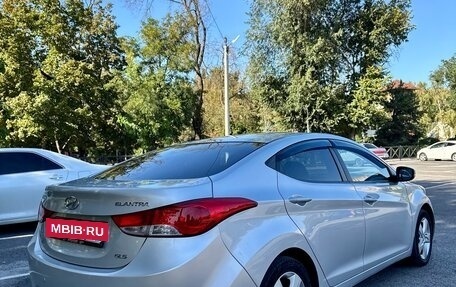 Hyundai Elantra V, 2012 год, 970 000 рублей, 7 фотография