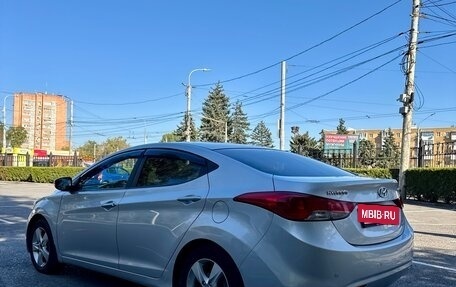 Hyundai Elantra V, 2012 год, 970 000 рублей, 5 фотография