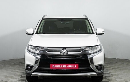 Mitsubishi Outlander III рестайлинг 3, 2016 год, 2 199 700 рублей, 2 фотография