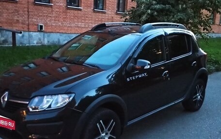 Renault Sandero II рестайлинг, 2014 год, 950 000 рублей, 2 фотография