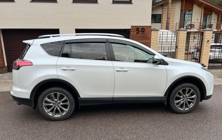 Toyota RAV4, 2018 год, 3 500 000 рублей, 4 фотография