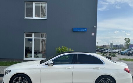 Mercedes-Benz E-Класс, 2018 год, 3 790 000 рублей, 4 фотография