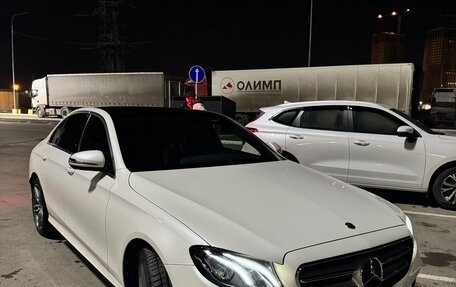 Mercedes-Benz E-Класс, 2018 год, 3 790 000 рублей, 2 фотография