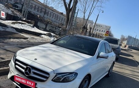 Mercedes-Benz E-Класс, 2018 год, 3 790 000 рублей, 17 фотография