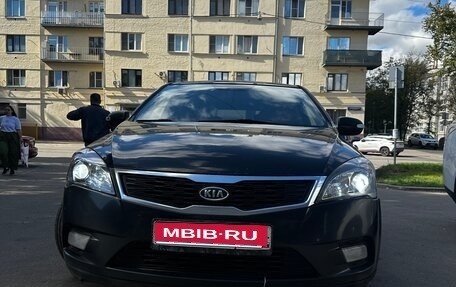 KIA cee'd I рестайлинг, 2011 год, 680 000 рублей, 1 фотография