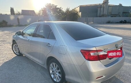 Toyota Camry, 2013 год, 1 970 000 рублей, 4 фотография