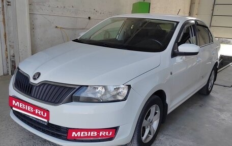 Skoda Rapid I, 2014 год, 890 000 рублей, 4 фотография