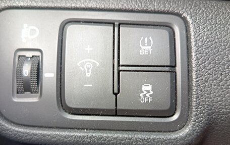 Hyundai Solaris II рестайлинг, 2020 год, 1 700 000 рублей, 21 фотография