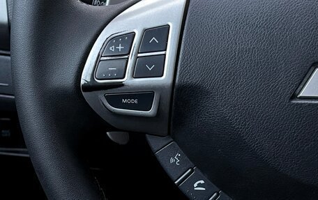 Mitsubishi Outlander III рестайлинг 3, 2009 год, 1 079 000 рублей, 13 фотография