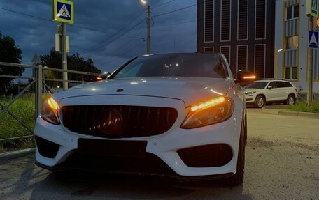 Mercedes-Benz C-Класс, 2015 год, 1 930 000 рублей, 3 фотография