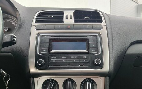 Volkswagen Polo VI (EU Market), 2013 год, 699 000 рублей, 11 фотография