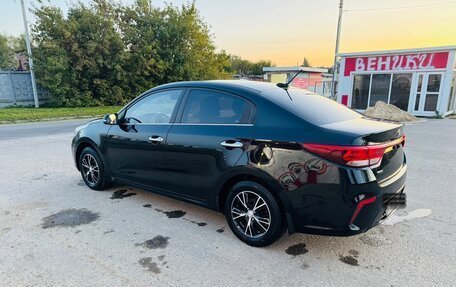 KIA Rio IV, 2017 год, 1 250 000 рублей, 3 фотография