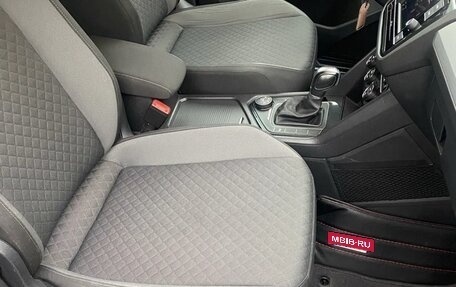 Volkswagen Tiguan II, 2017 год, 1 950 000 рублей, 11 фотография