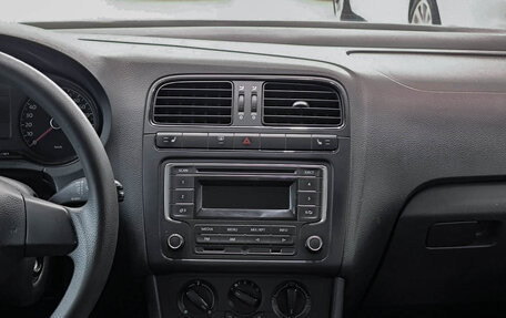 Volkswagen Polo VI (EU Market), 2013 год, 740 000 рублей, 19 фотография