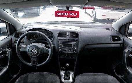 Volkswagen Polo VI (EU Market), 2013 год, 740 000 рублей, 18 фотография