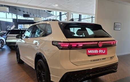 Volkswagen Tiguan, 2025 год, 4 950 000 рублей, 2 фотография