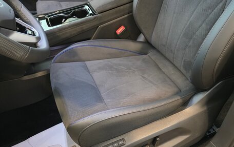 Volkswagen Tiguan, 2025 год, 4 950 000 рублей, 19 фотография
