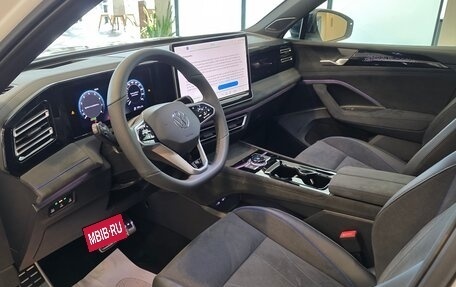 Volkswagen Tiguan, 2025 год, 4 950 000 рублей, 17 фотография