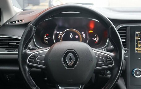 Renault Megane IV, 2018 год, 1 499 000 рублей, 7 фотография