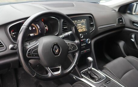 Renault Megane IV, 2018 год, 1 499 000 рублей, 5 фотография