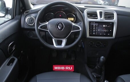 Renault Logan II, 2019 год, 895 000 рублей, 10 фотография