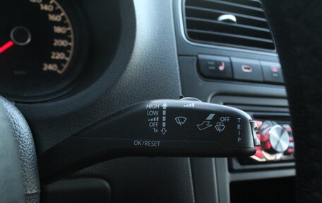 Volkswagen Polo VI (EU Market), 2012 год, 650 000 рублей, 11 фотография