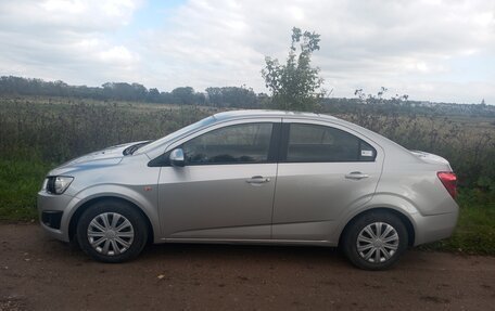 Chevrolet Aveo III, 2012 год, 700 000 рублей, 2 фотография