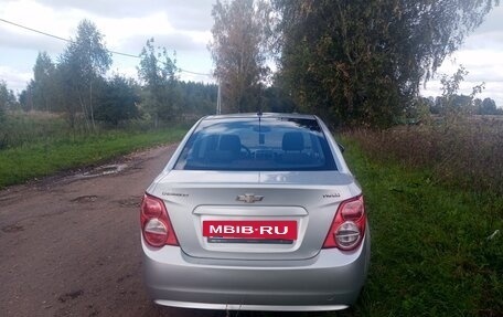 Chevrolet Aveo III, 2012 год, 700 000 рублей, 4 фотография