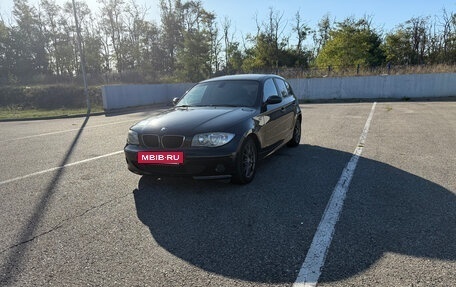 BMW 1 серия, 2009 год, 750 000 рублей, 2 фотография