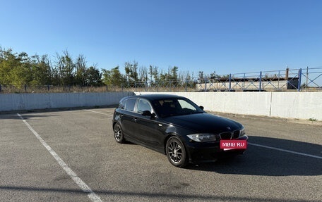 BMW 1 серия, 2009 год, 750 000 рублей, 3 фотография