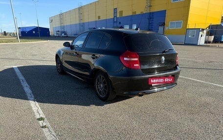 BMW 1 серия, 2009 год, 750 000 рублей, 6 фотография