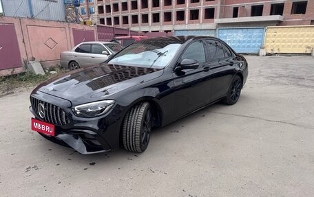 Mercedes-Benz E-Класс, 2021 год, 4 150 000 рублей, 3 фотография