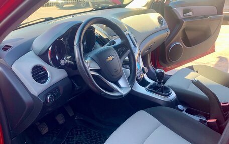 Chevrolet Cruze II, 2014 год, 900 000 рублей, 12 фотография