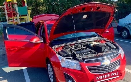 Chevrolet Cruze II, 2014 год, 900 000 рублей, 19 фотография