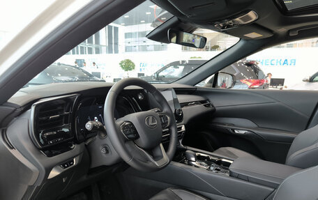 Lexus RX IV рестайлинг, 2025 год, 7 499 000 рублей, 16 фотография