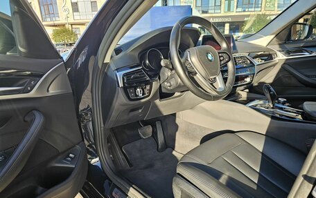 BMW 5 серия, 2018 год, 3 350 000 рублей, 11 фотография