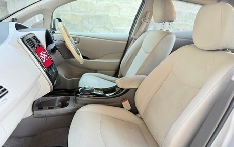 Nissan Leaf I, 2013 год, 590 000 рублей, 10 фотография